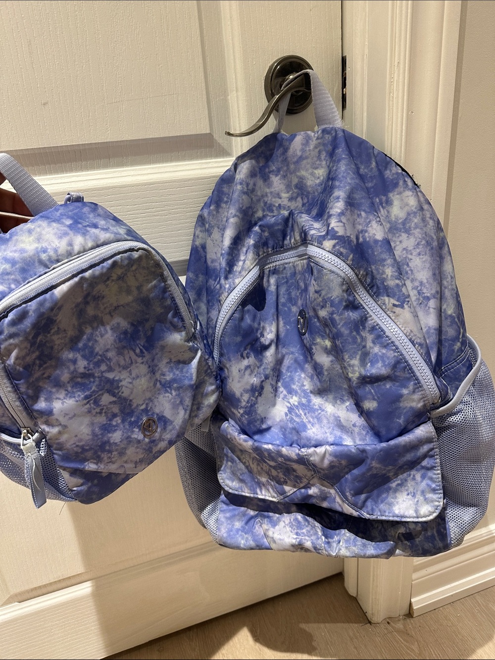 Ivivva Purple and White Tie-Dye Kids Backpack with Matching Pouch
